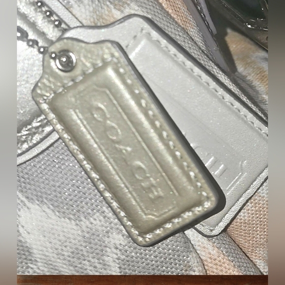 Coach Kristin Op Art 16940 Ikat Print Hobo bag - Picture 10 of 13